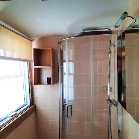 Maison d'hôtes Casa da Praça Velha Suit Mez. 4 *