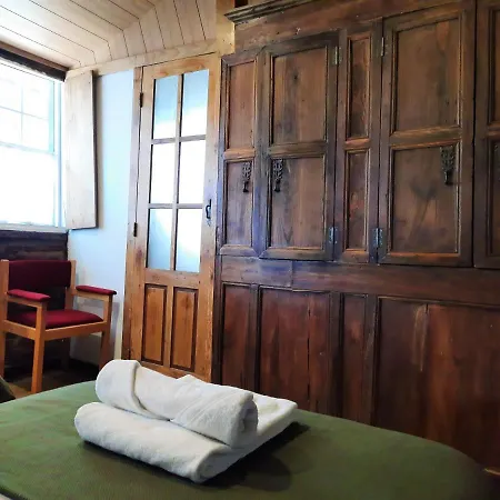 Casa da Praça Velha Suit Mez. 4 * Braga